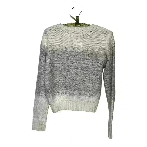 John + Jenn Gray and White Crew Neck Knit Sweater, Small - Picture 4 of 5